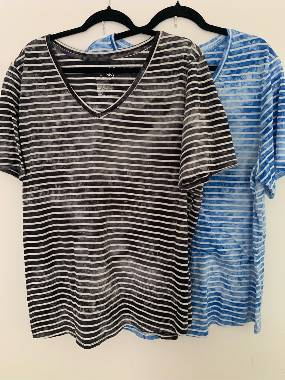 EUC 2 TERRA & SKY Striped V‑Neck Shirts Black and Blue Plus Size 2x (20W-22W)